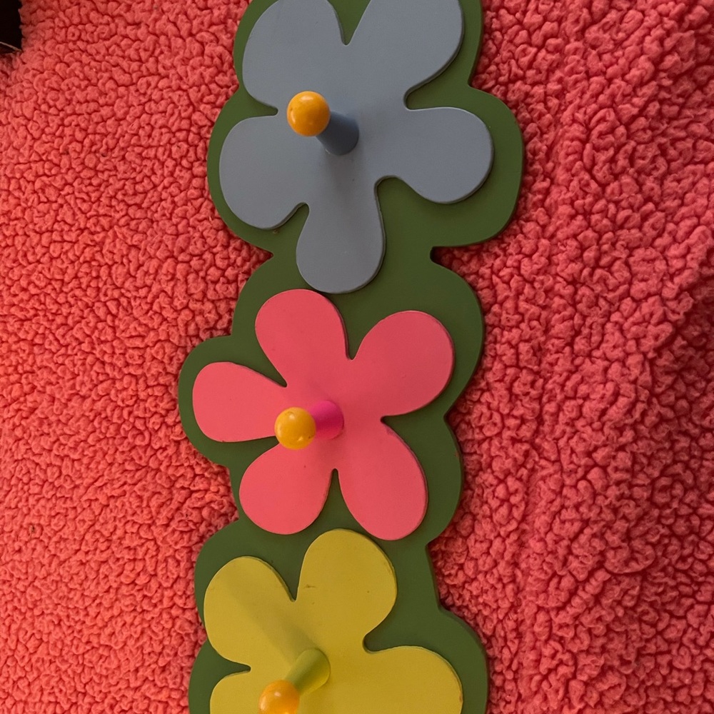 Girls hook wall hanging
